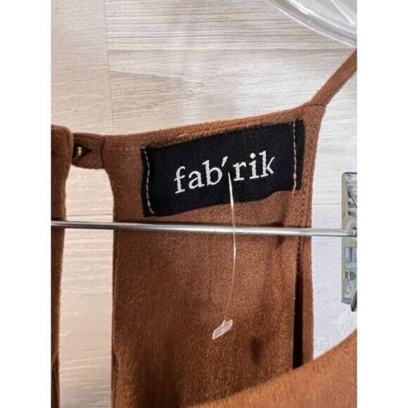 fab'rik Women's‎ Spaghetti Strap Short Jumpsuit Sleeveless Flowy Romper - Picture 7 of 7